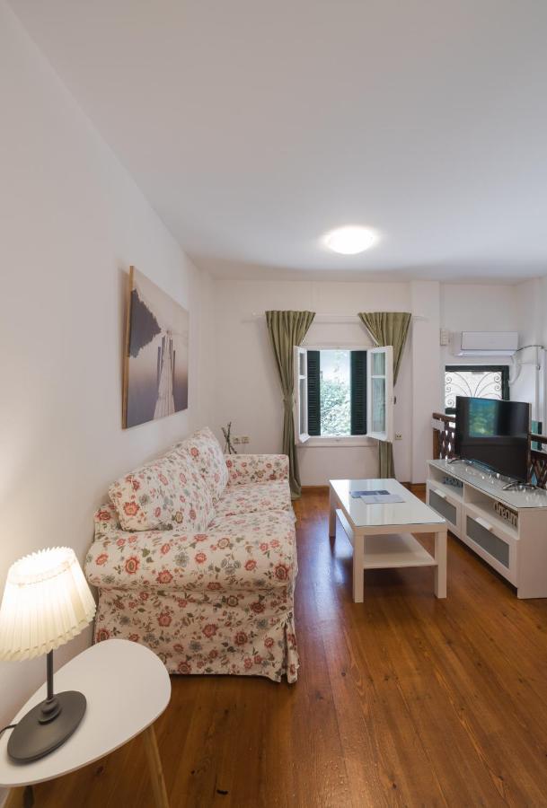 Anelia Boutique Apartments Nafplio Exterior photo